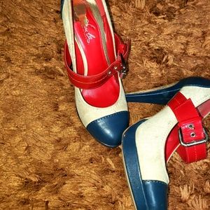 High Heel shoes (worn)